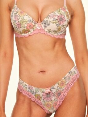 AdoreMe Kati Floral Orange Contour Bra 32A